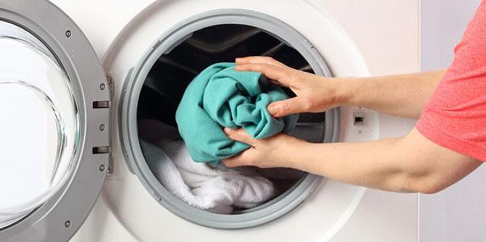 קרא מאמר זה כדי לגלות דרכים קלות לכבס בגדים ולנהל את הכביסה שלך