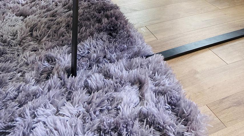 התחזוקה הן של שטיח השאגי והן של שטיח הצמר היא פשוטה למדי