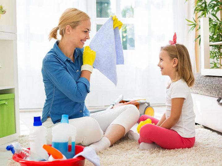 Hvordan oppmuntre barnet ditt til å gjøre rent