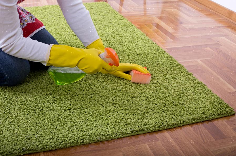 כיצד לנקות את השטיח שלך במהירות וביעילות